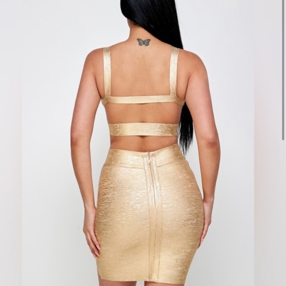 Two Piece Metallic Gold Bandage Set - Picture 2 of 7